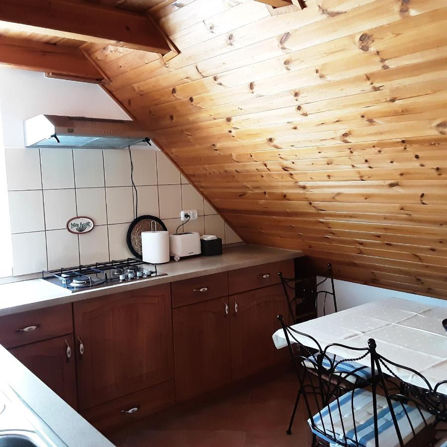 Jazmin Apartman Tihany Exteriör bild